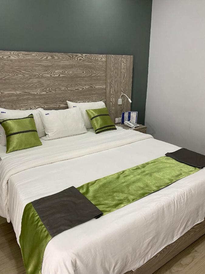 Bano Palace Hotel 두알라 외부 사진