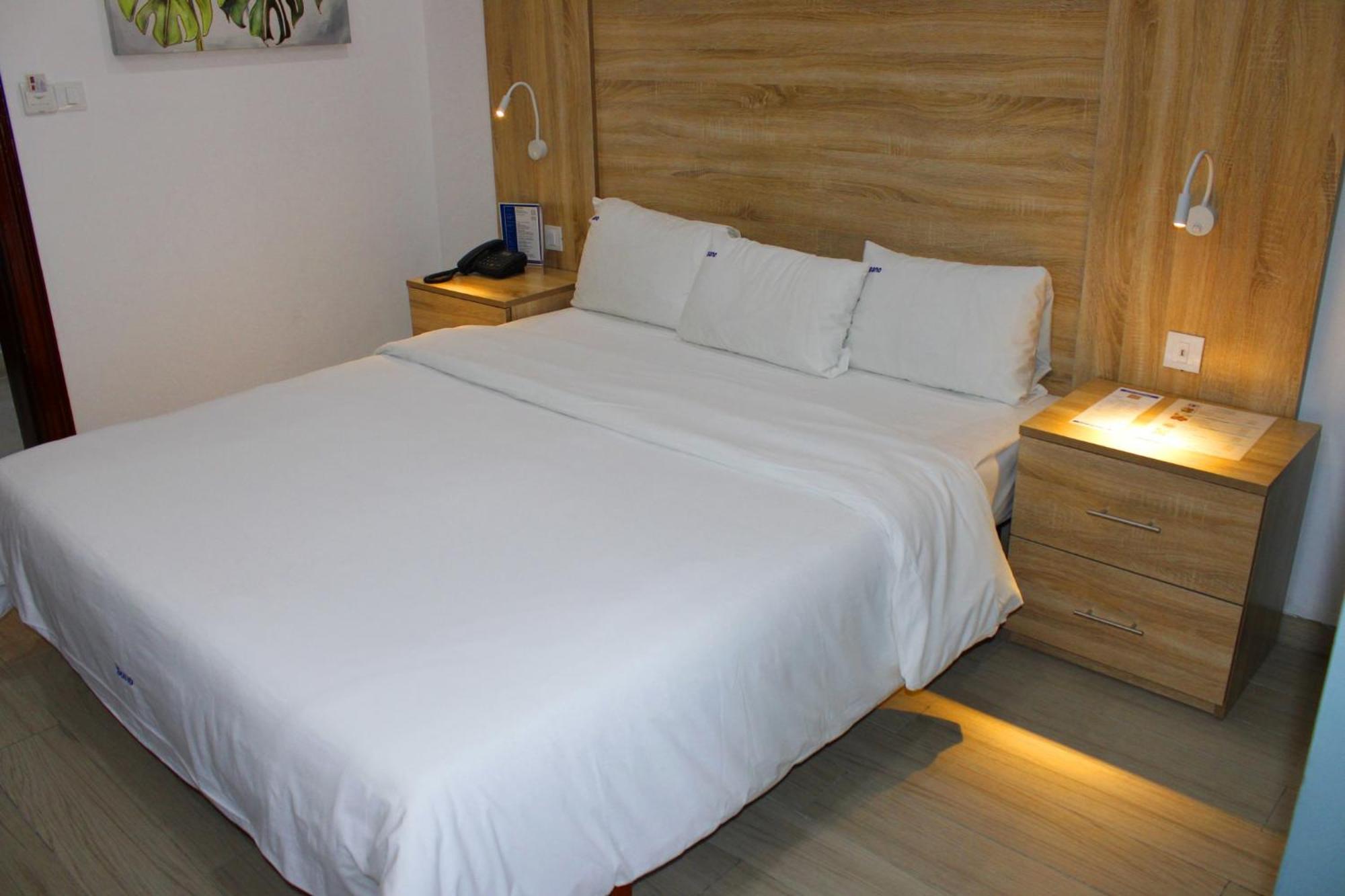 Bano Palace Hotel 두알라 외부 사진